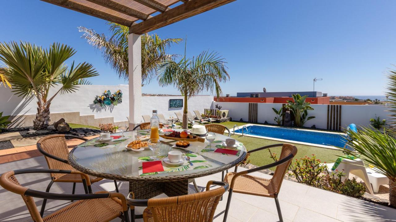 Villa Del Corazon Salinas Golf Caleta De Fuste Exterior photo